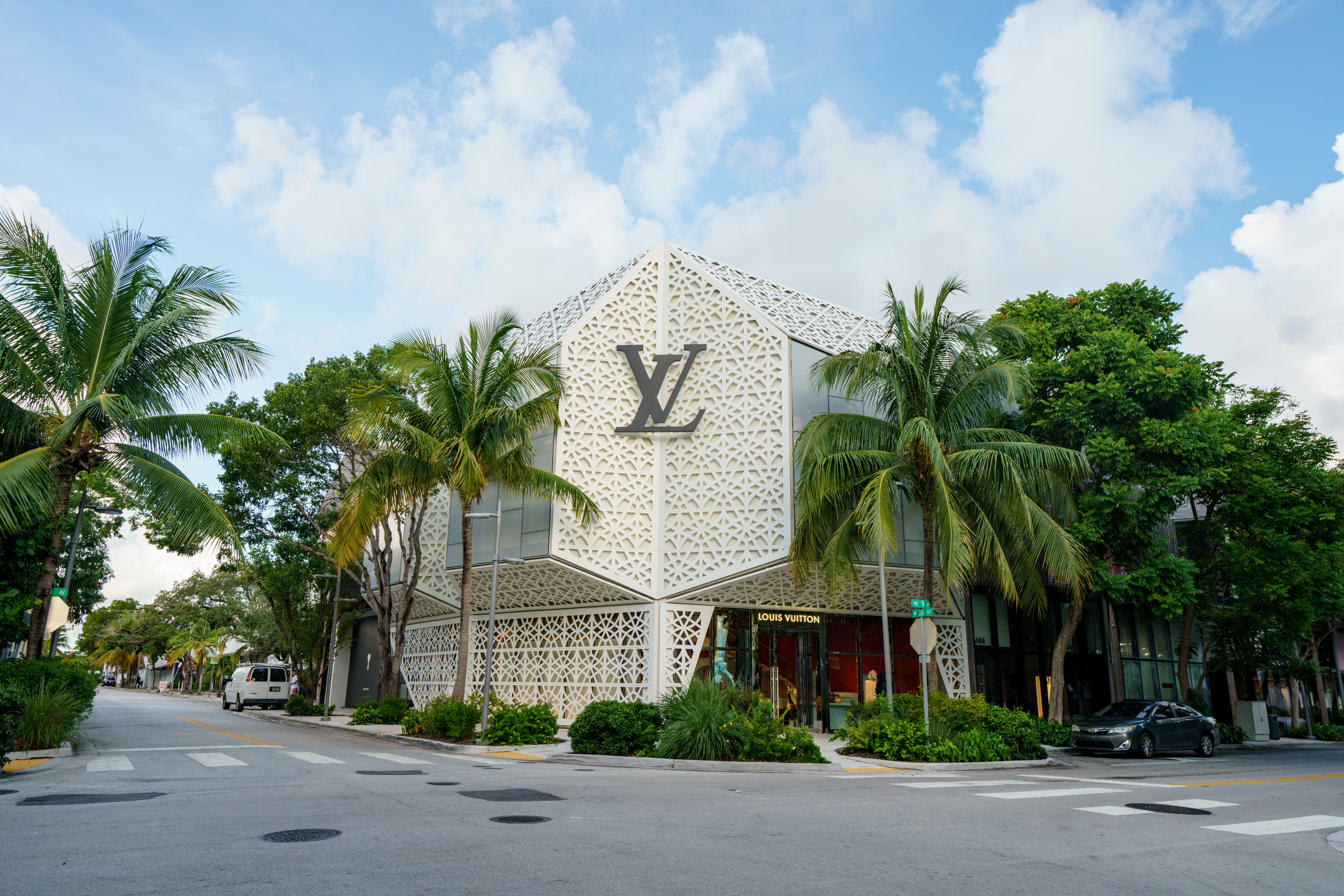 Fouquet's Miami Hotel & Residences: Branded Residence Buyer's Guide (2026)