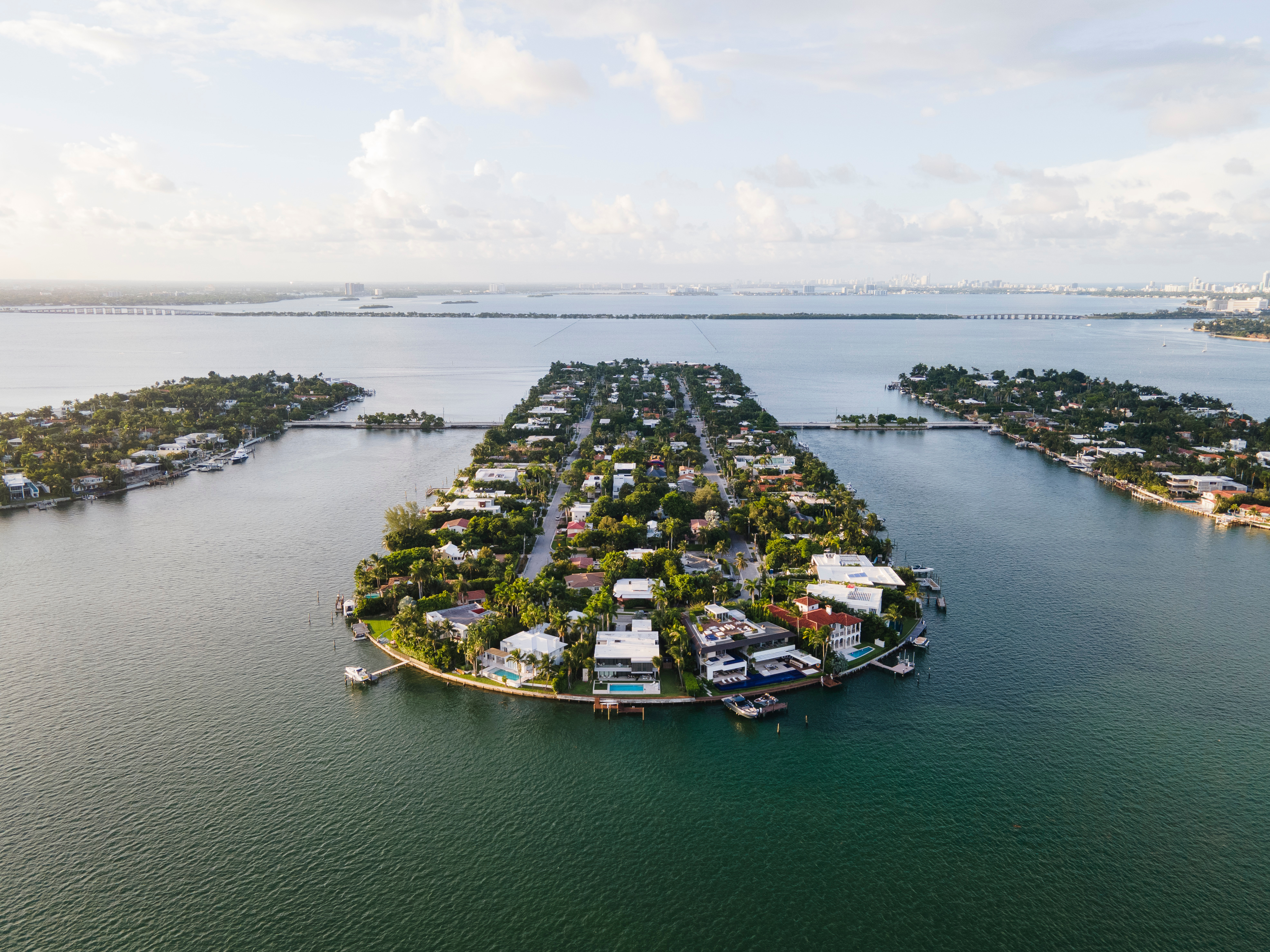 Venetian Islands Miami Condos: Every Belle Isle Building Compared (2026)